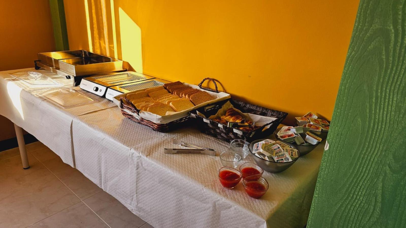 סנטנדר Hotel Matalenas מראה חיצוני תמונה