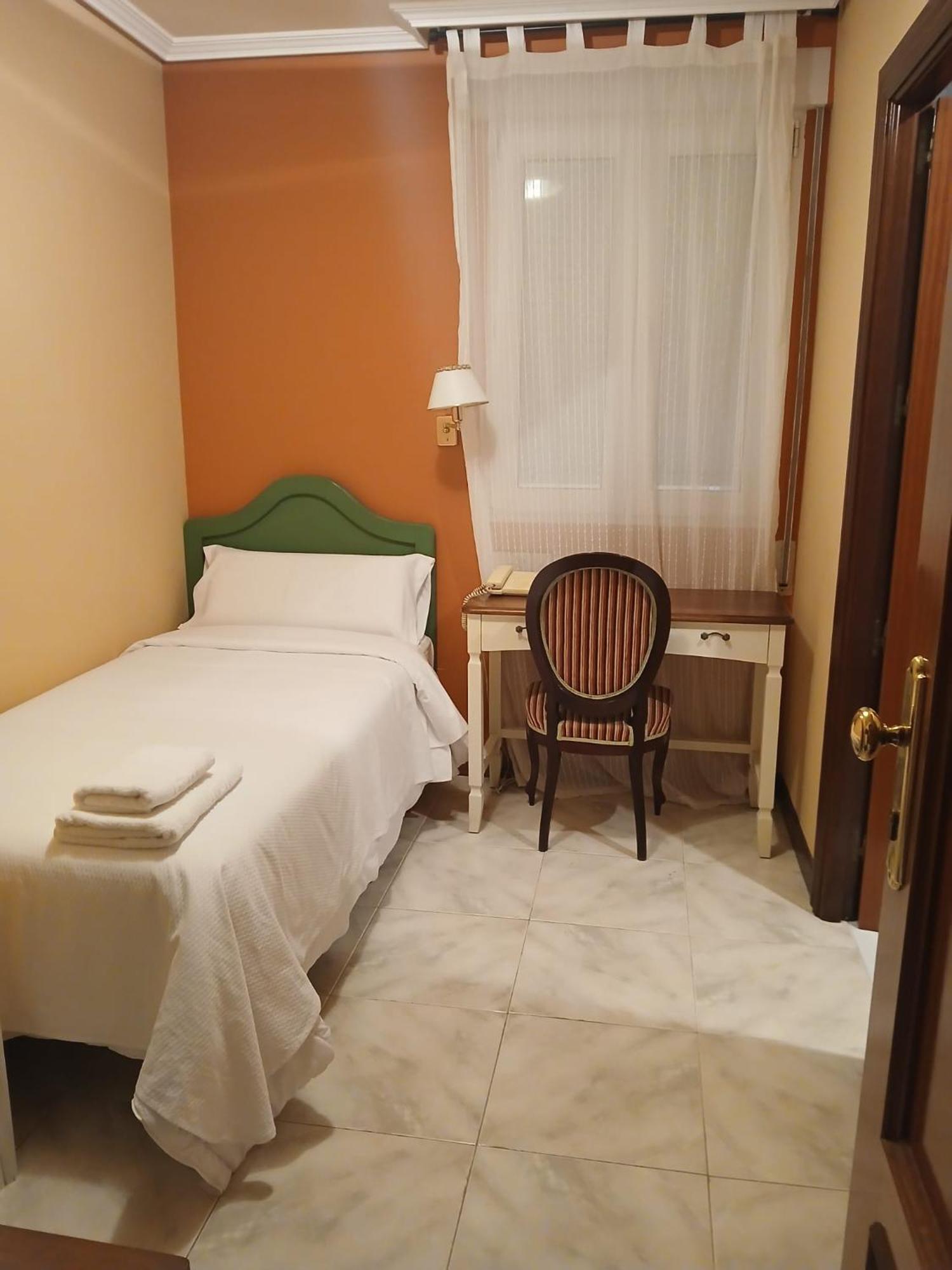 סנטנדר Hotel Matalenas מראה חיצוני תמונה