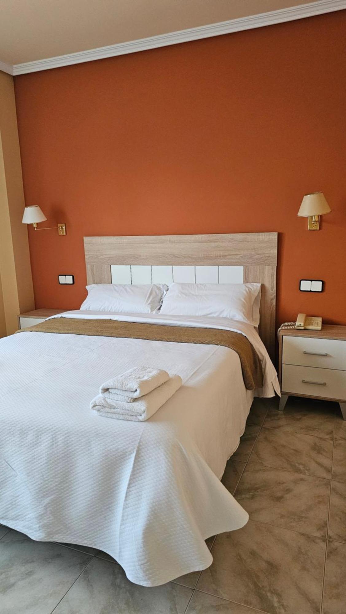 סנטנדר Hotel Matalenas מראה חיצוני תמונה